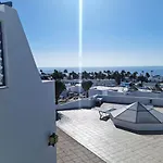 Sami Vista Al Mar Y Piscina דירה